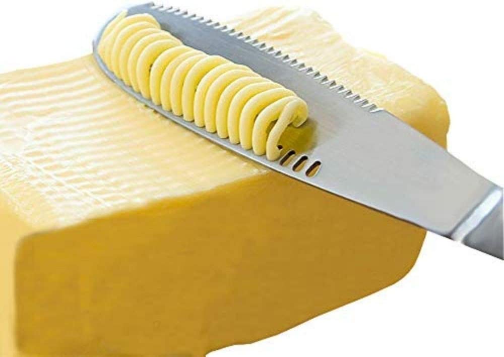 Review 3 of the Most Popular Butter Knives: You Gotta Try the First One!